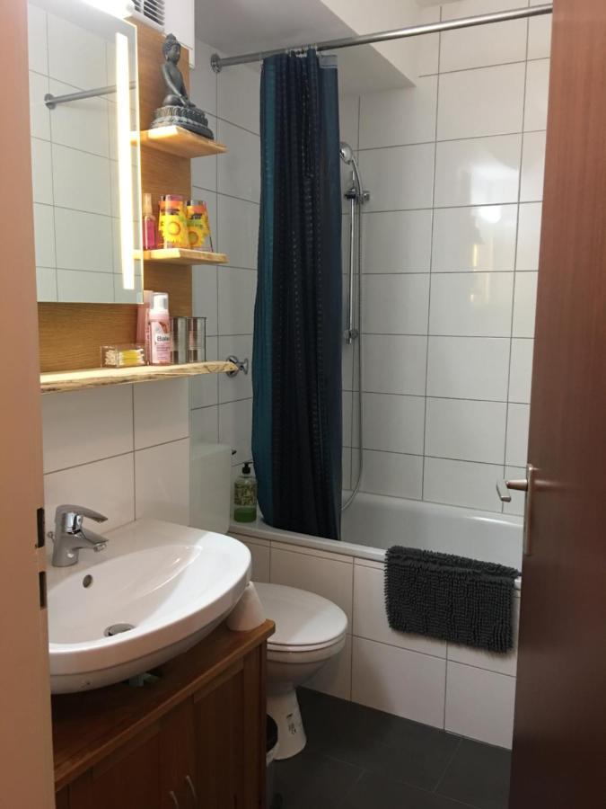Mitten In Duesseldorf المظهر الخارجي الصورة